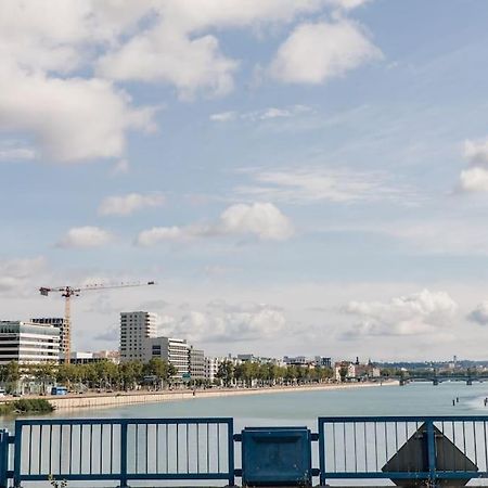 Studio Design Renove/ Berges Du Rhone Lione Esterno foto